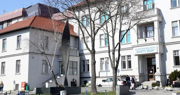 Bolnica sveti duh - Novorođenče je na Odjelu../