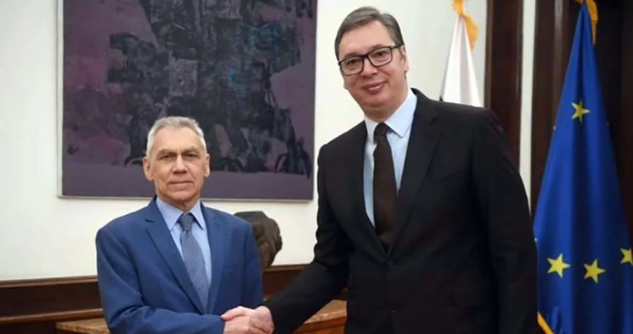 ruski ambasador u srbiji Bocan-Harčenko i vučić/