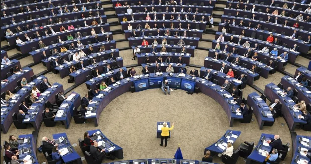 evropski parlament.JPG/Sanja ДђukiД&Dagger;