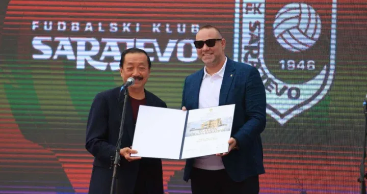 Vincent Tan - Ismir Mirvić