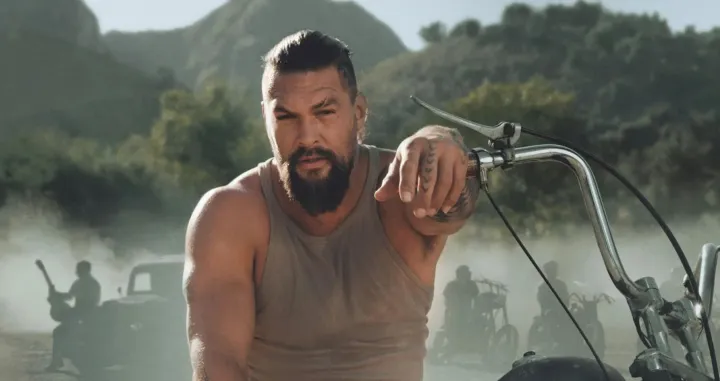 Od trbušnjaka Jasona Momoe ostalo samo sjećanje/Youtube