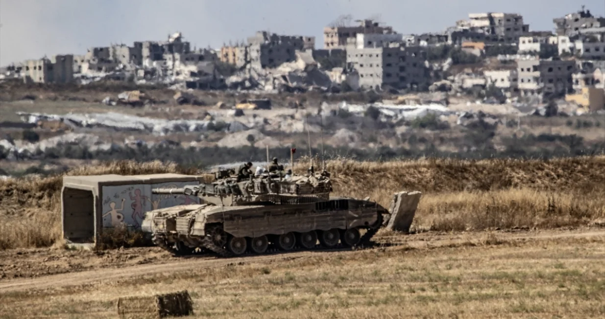 Izraelska vojska iz zraka i sa kopna nastavlja sa napadima na izbjeglički kamp Jabalia u Gazi/Anadolija