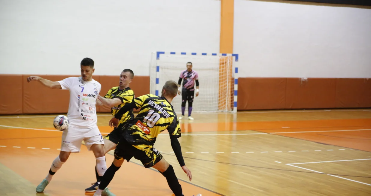 GFC Sarajevo - MNK HercegovinaJosip Bilić Ante Ćorluka