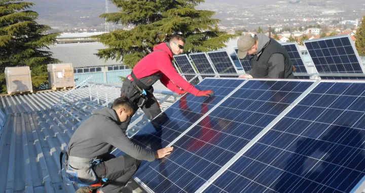 montiranje solarnih panela/