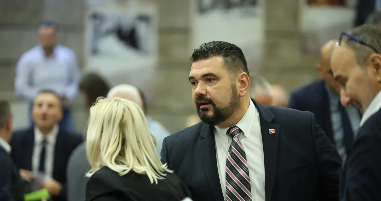 Sjednica Predstavničkog doma Parlamenta Federacije Bosne i Hercegovine vojska/Senad Gubelić