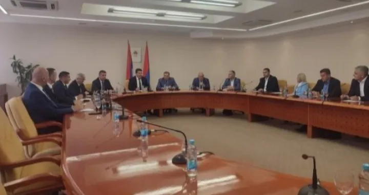 Sastanak u NSRS, Izborni zakon RS, opozicija nije došla/RTRS/