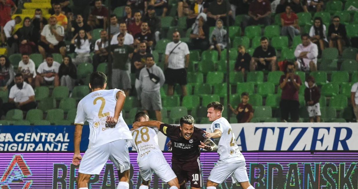 Sarajevo - VeležAdalberto PenarandaKlemen ŠturmEdo VehabovićAnte Oreč 