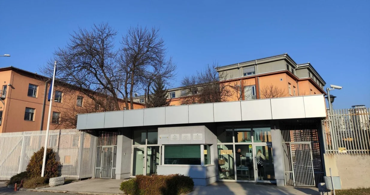 sud bih zgrada foto.jpg/