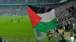 Navijači CelticaZastava Palestine