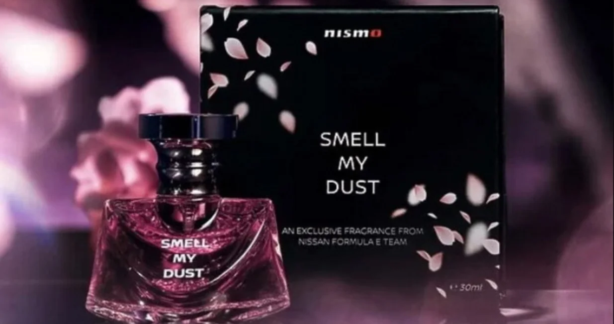 Nissan parfem "miri&scaron;e na gume"/X