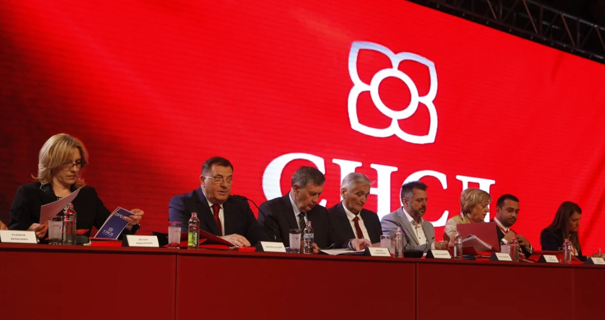 U SNSD-u su se sjetili zaključaka iz 2015. godine/