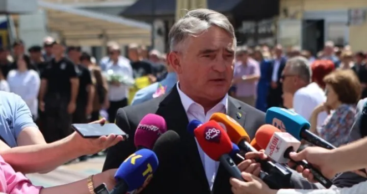 Željko Komšić na Kapiji/Tuzlanski.ba/