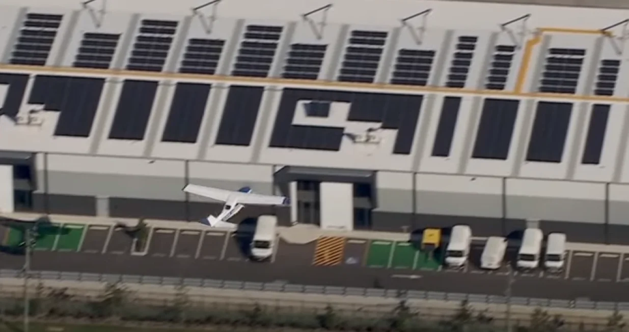 avion letjelica pad/