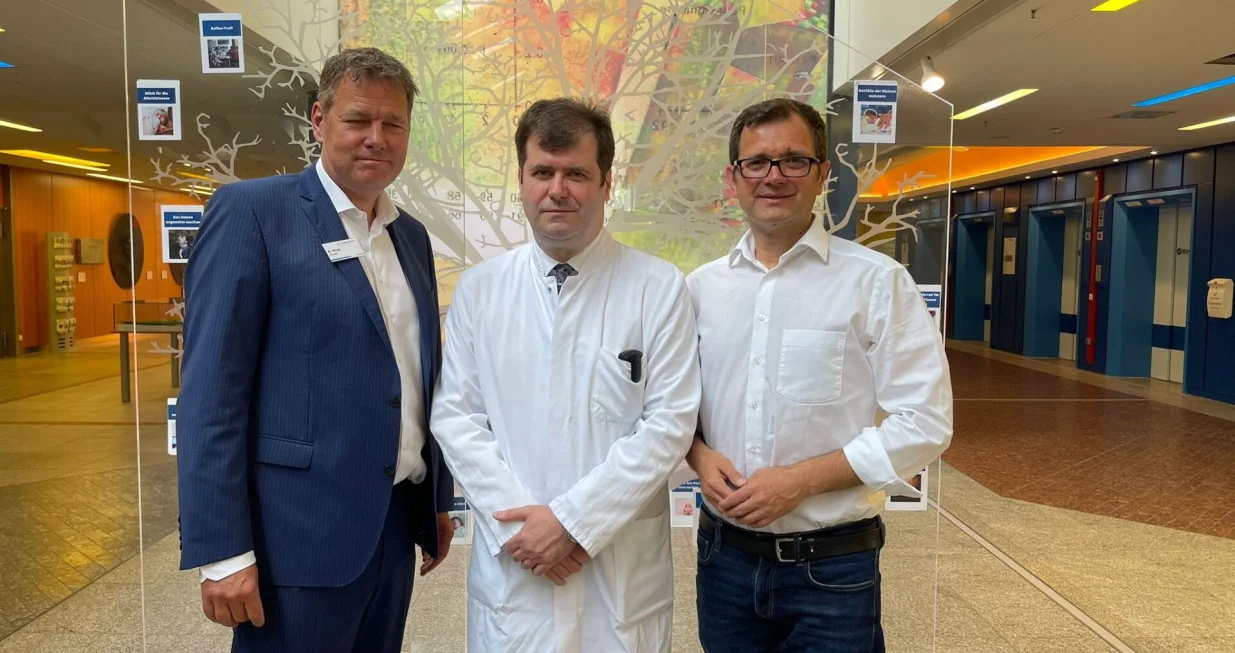 Vahudin Žugor sa kolegama gostima/Miralem Pervizović