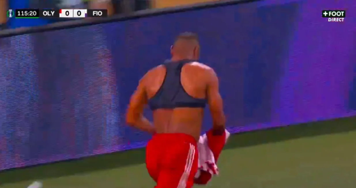 El Khttps://dubz.co/v/dg2c0ahttps://dubz.co/v/dg2c0a