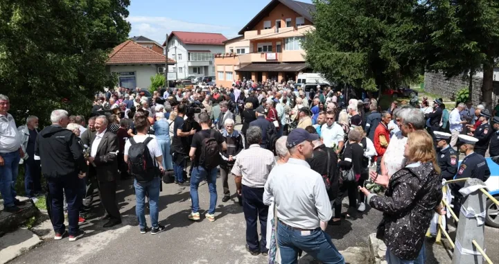 Dan bijelih traka, Prijedor/Anadolija/