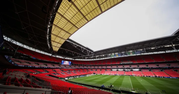 Wembley pred finale 