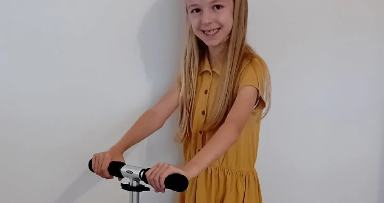 Ajla i njen novi romobil/