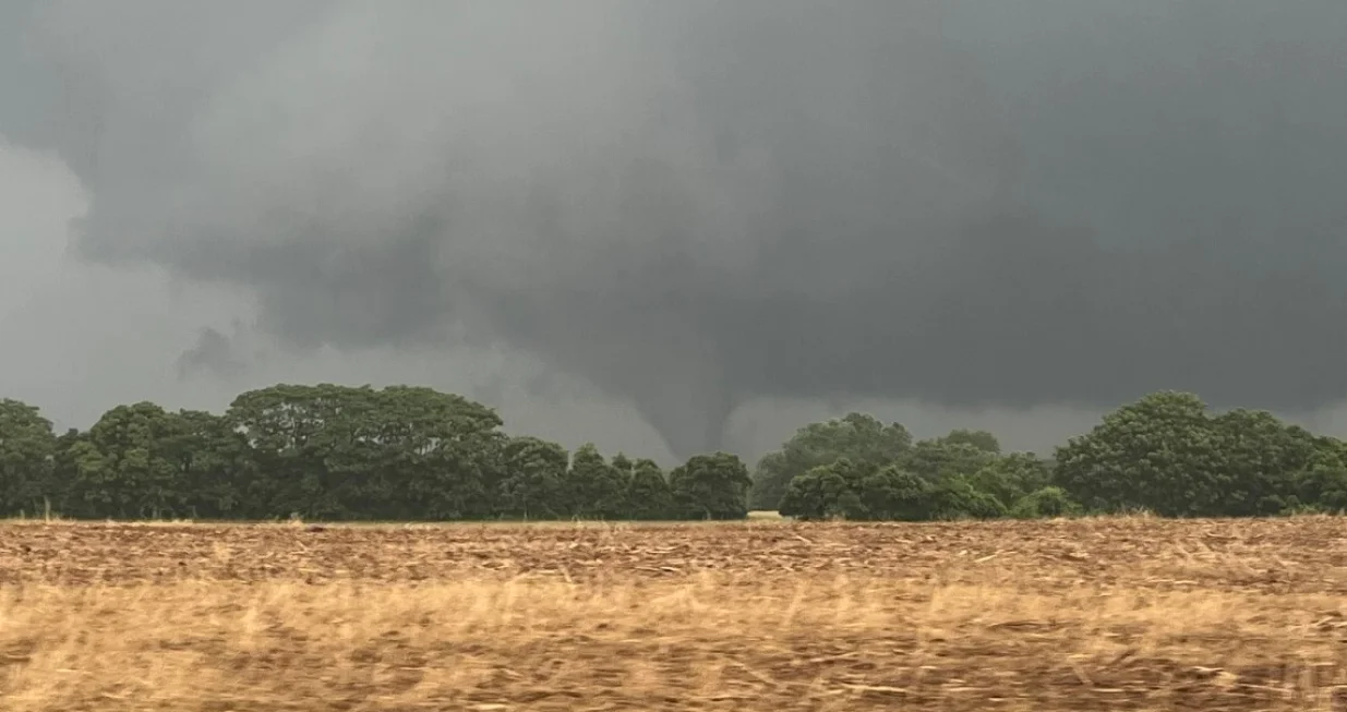 Snažan tornado/X.com/