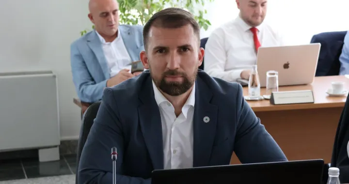 Adnan Delić, Vlada FBiH/