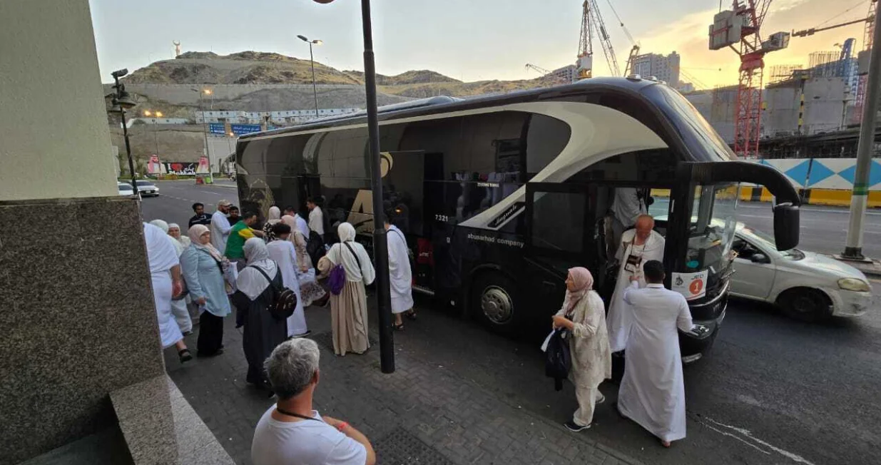 U Mekku stigle sve hadžija iz BiH, danas će obaviti i umru/Mina/