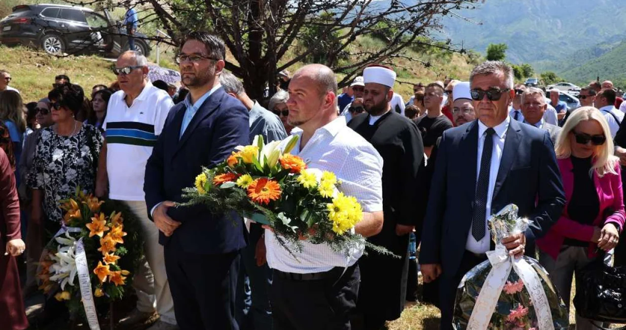 Uborak i Sutina, godišnjica obilježavanja zločina/Fena/