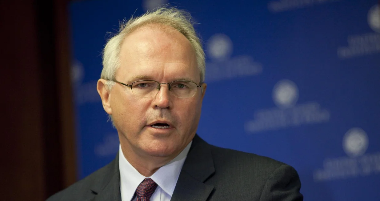 Christopher Hill suočen je sa prijetnjama nakon posjete Dinku Gruhonjiću/