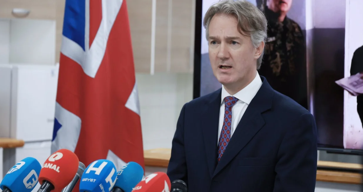 ambasador Julian Reilly/