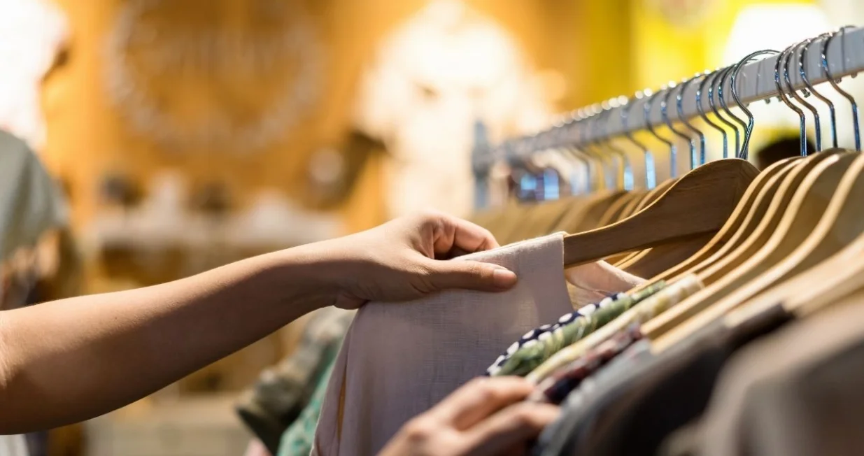 Polovna odjeća sve popularnija u BiH/Amir9937