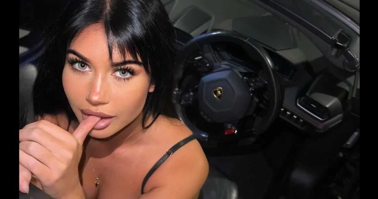 Influenserka svoje nokte poslala obožavaocu/Instagram/minki_minna_