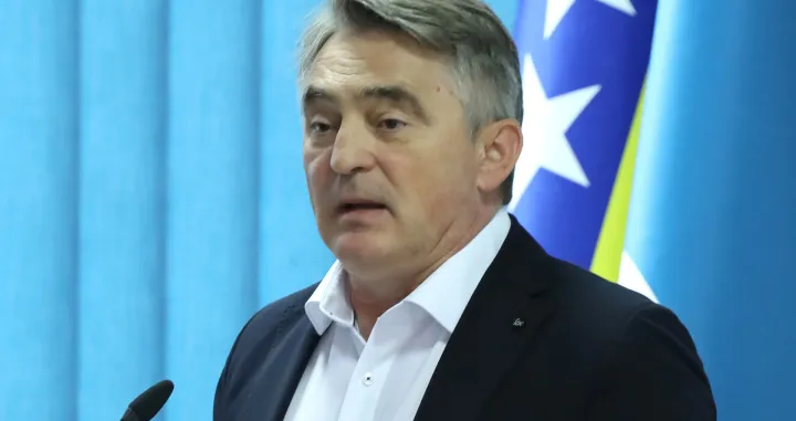 FPN - Predsjedavajući Predsjedni&scaron;tva BiH Željko Kom&scaron;ić predavanje Dan nezavisnosti BiH: Izazovi i odgovori/Senad Gubelić