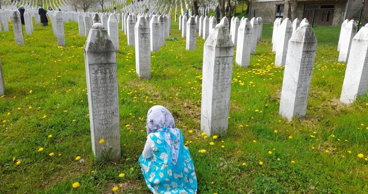Dan šehida, Mezarje Potočari, Srebrenica/Anadolija