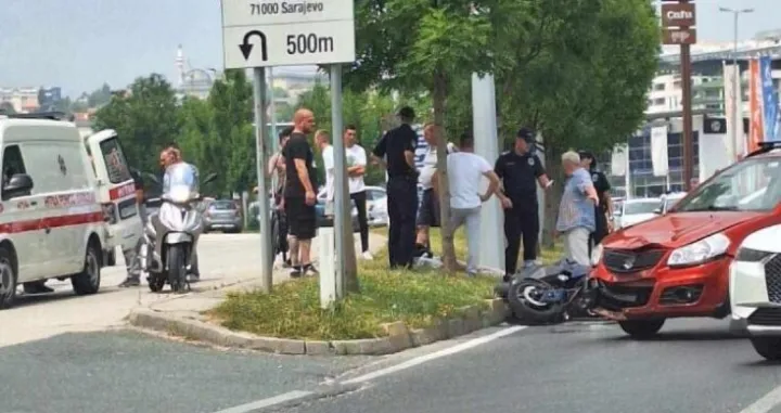 nesreća alipašina - jukićeva motociklista/Čitatelj/