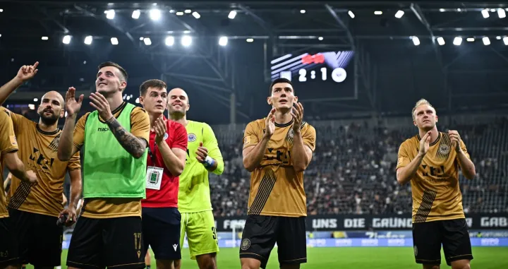 LASK - ZrinjskiTomislav Ki&scaron;Josip ĆorlukaTarik RamićMarko MarićMatija Malekinu&scaron;ićDario Čanađija 