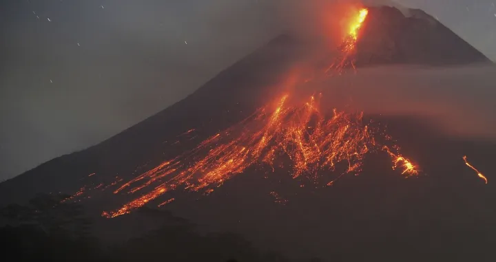 Eruptirala planina Merapi/Anadolija/