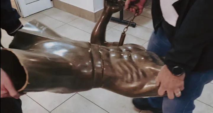 bruce lee mostar kip instagram/