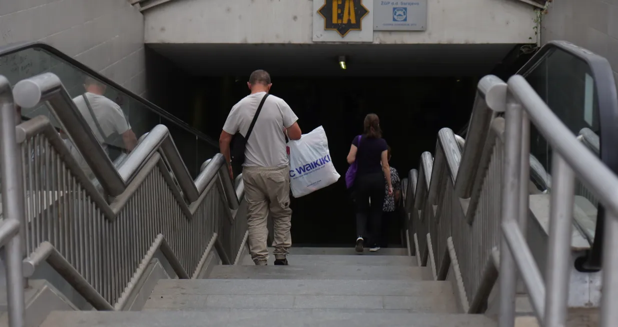 Podvožnjak travaj stup/Senad Gubelić