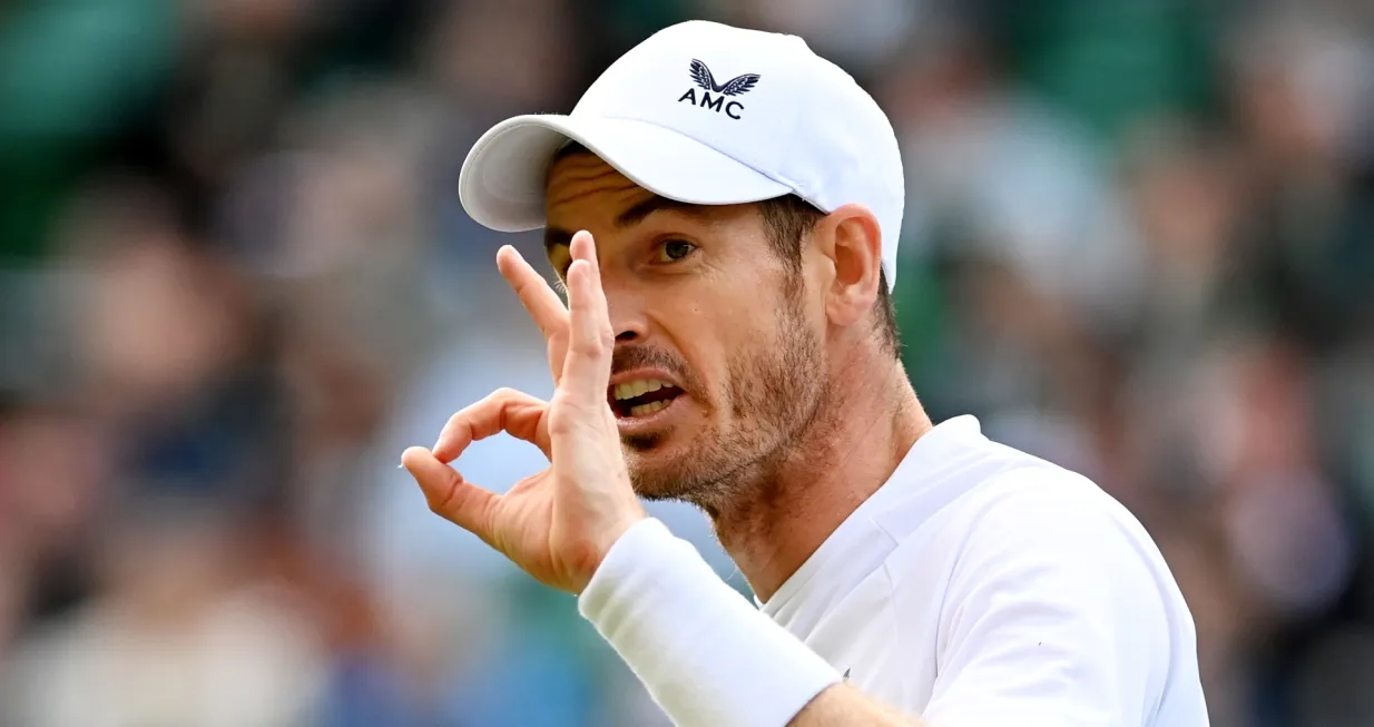 epa10042104 Andy Murray of Great Britain gestures in the men's second round match against John Isner of the US at the Wimbledon Championships, in Wimbledon, Britain, 29 June 2022. EPA/NEIL HALL  EDITORIAL USE ONLY