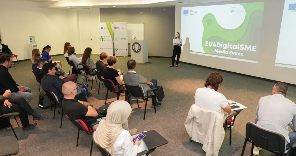 Rezultati dva digitalna inovacijska huba (DIH) koji su uspostavljeni kroz projekat Inovacije i digitalizacija malih i srednjih preduzeća u Bosni i Hercegovini/EU4DigitalSME, predstavljeni su u Sarajevu/