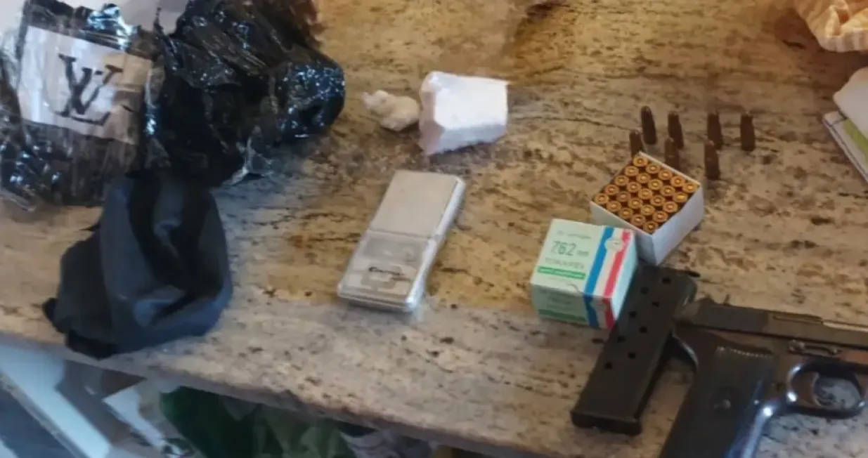 Oduzeti droga i oružje/MUP RS/