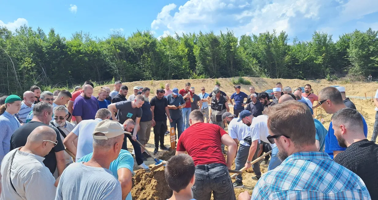 Abdi Selam Zaki IslashSarajlije se odazvale pozivu: Klanjana dženaza 21-godišnjaku iz Palestine koji nema nikoga/