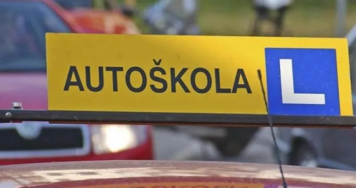 autoškola ilustracija/