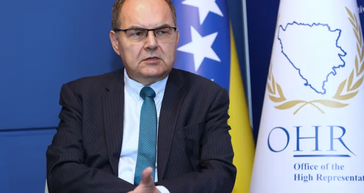 Christian Schmidt/Amel EmriĆ