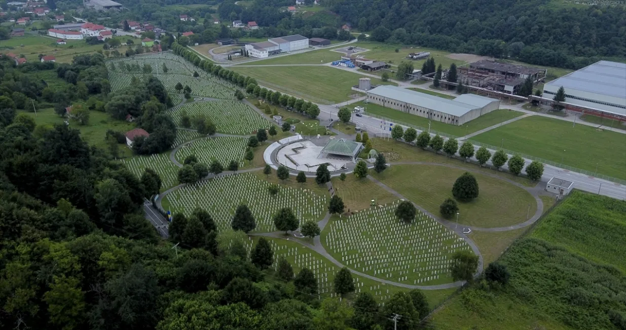 MC srebrenica potočari iz zraka/Anadolija/