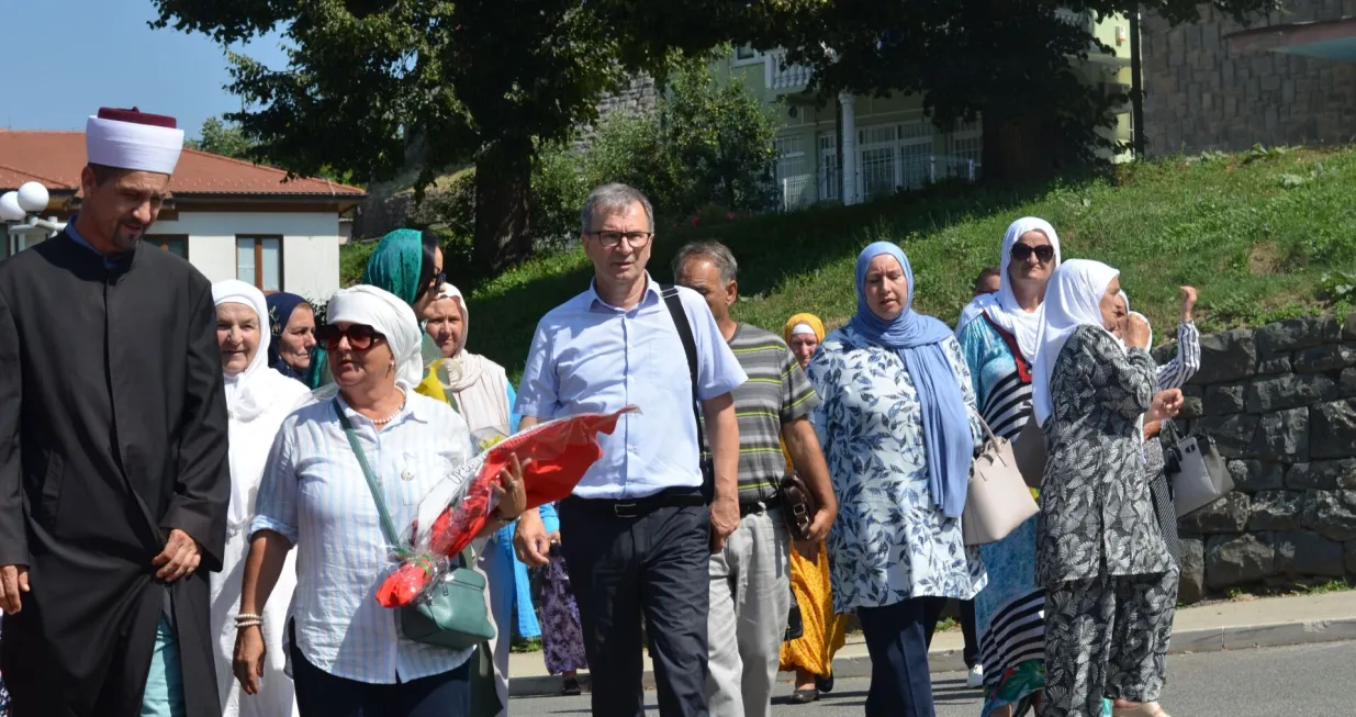 Obilazak stratišta, Majke Srebrenice, genocid u Srebrenici, 13. juli, 29. godišnjica genocida/Fena/
