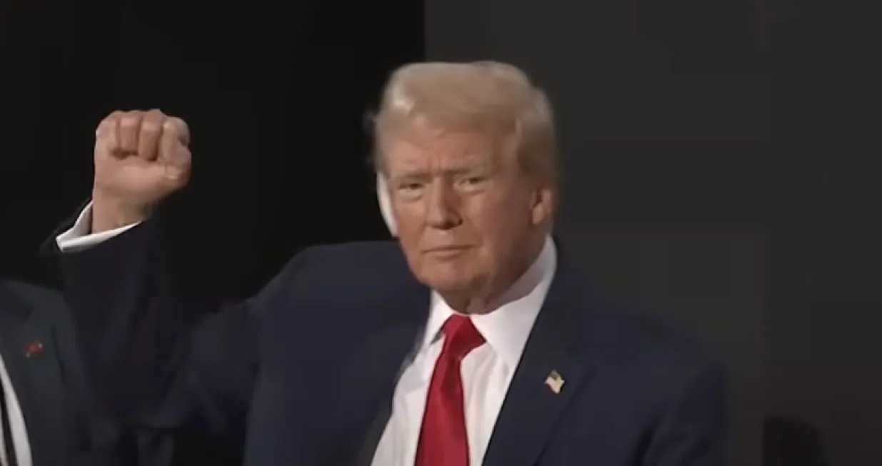 Trump prvi put u javnosti nakon pokušaja atentata/Screenshot/