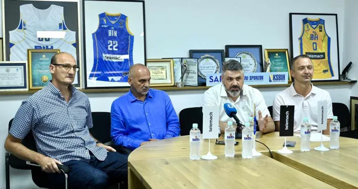 Dževad Alihodžić Aid Berbić Dalibor Miloš Siniša Kovačević 