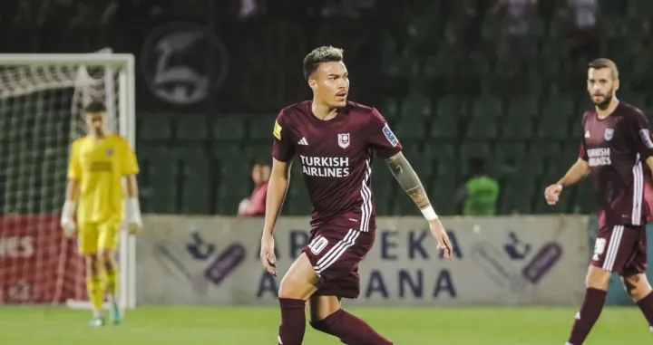 Sarajevo - VeležAdalberto Penaranda 