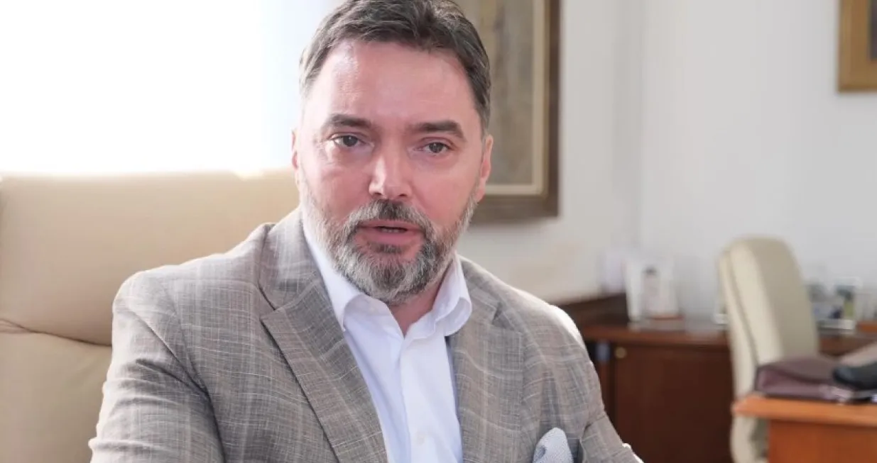 Košarac se "pravi nevješt"/