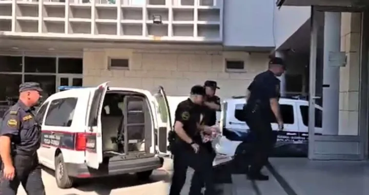 Privođenje Elvisa Ćustendila/Fena/